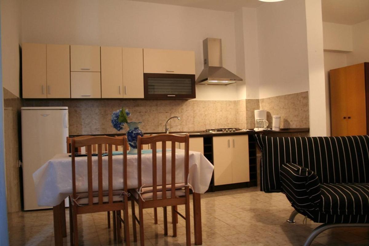 Apartments Susy プーラ エクステリア 写真